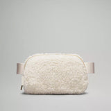 Everywhere Belt Bag 1L