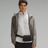 Everywhere Belt Bag 1L
Metal Hardware