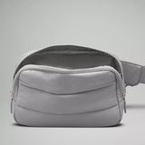 Everywhere Belt Bag Large 2L
Wunder Puff