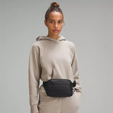 Everywhere Belt Bag Large 2L
Wunder Puff