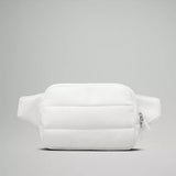 Everywhere Belt Bag Large 2L
Wunder Puff