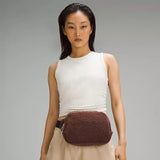 Everywhere Belt Bag Large 2L
Fleece