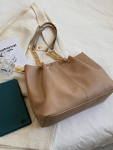 Élégance Minimaliste: Sac à Main en Cuir Souple pour le Quotidien