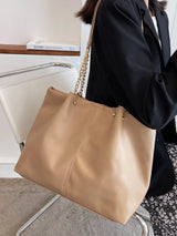 Élégance Minimaliste: Sac à Main en Cuir Souple pour le Quotidien